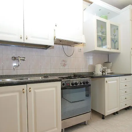 Mit Privatpool Fuer 9 Personen Ca 150 Qm In Peroj, Istrien Istrische Riviera Holiday home *